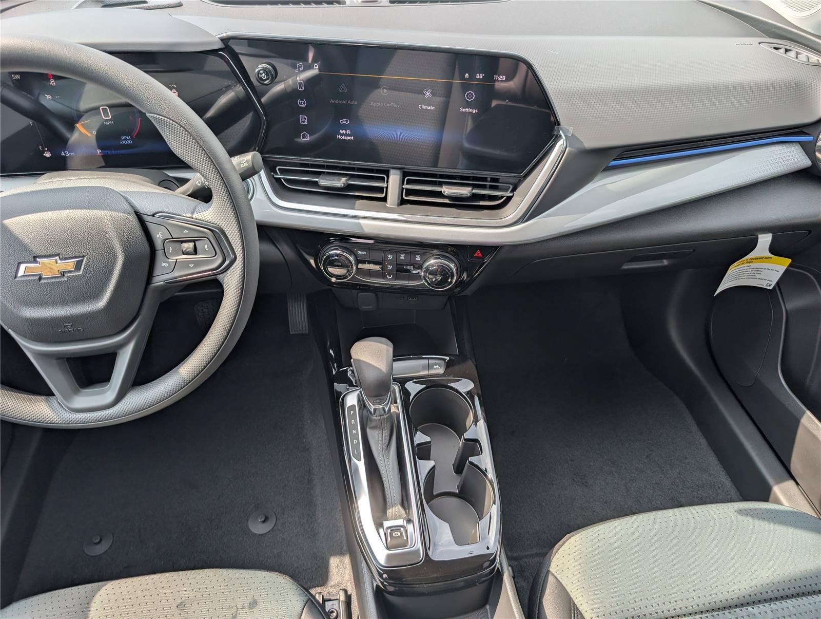 2026 Chevrolet Trax LT - Photo 14