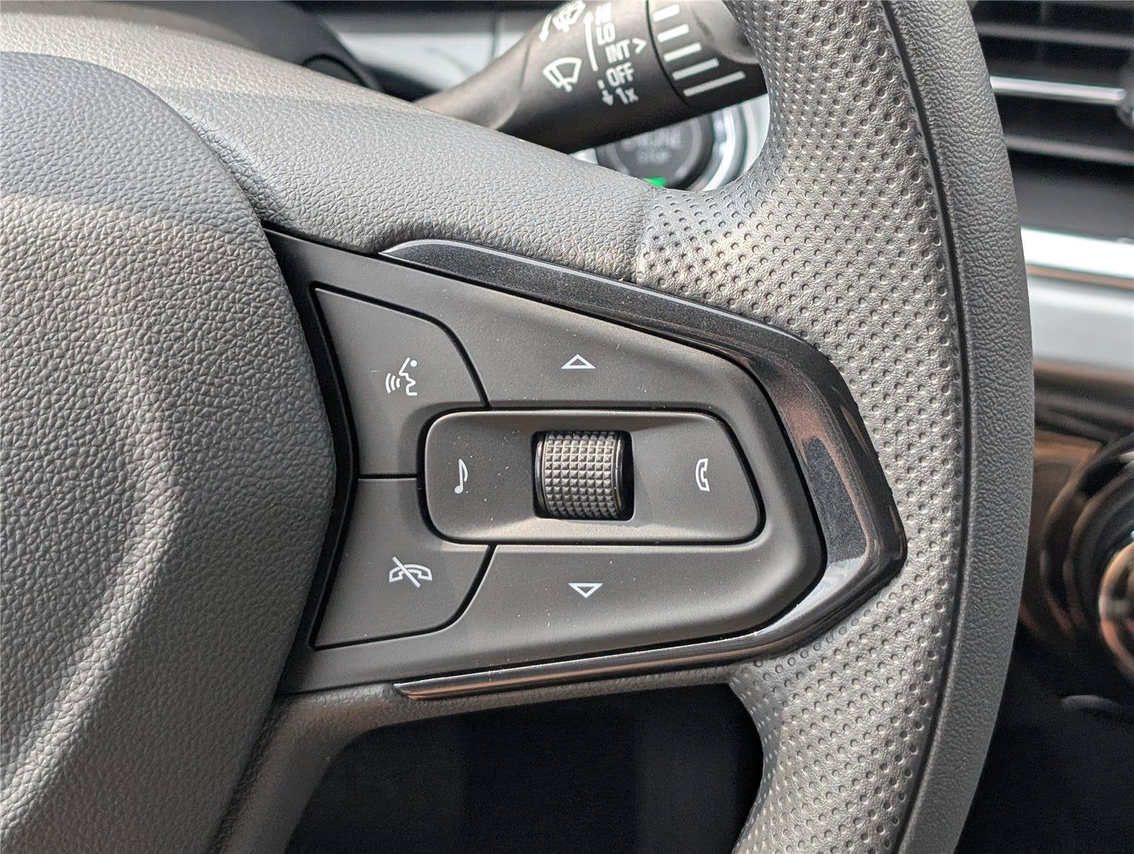 2026 Chevrolet Trax LT - Photo 18
