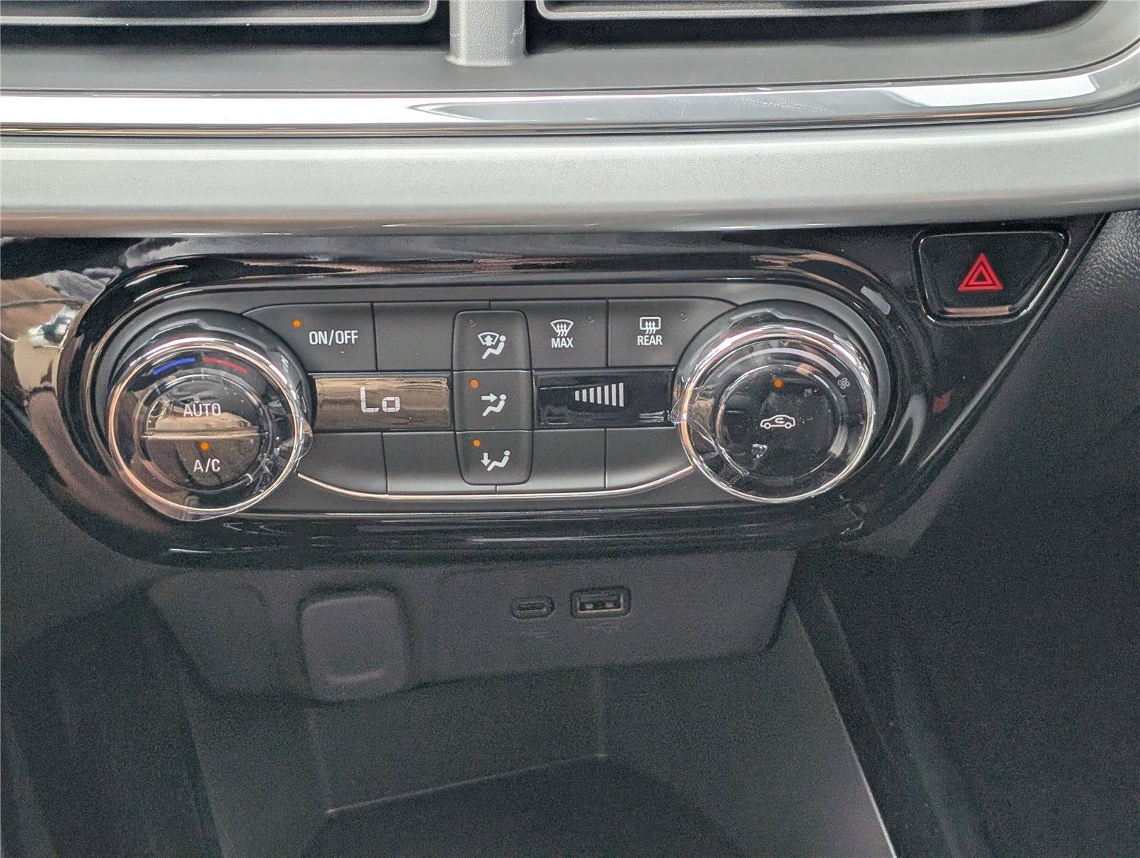 2026 Chevrolet Trax LT - Photo 22