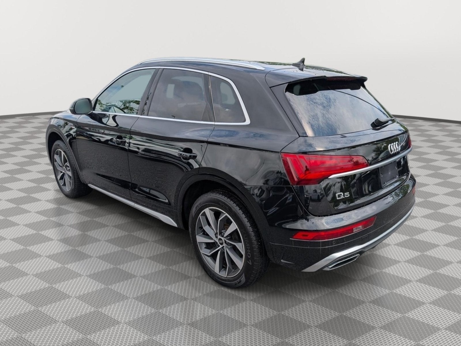 2023 Audi Q5 S line Premium