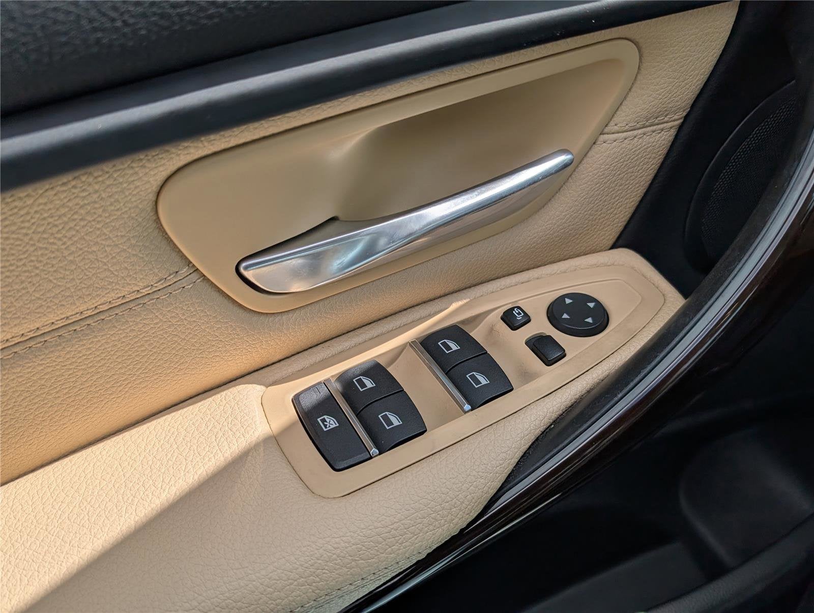 2017 BMW 3 Series 320i xDrive