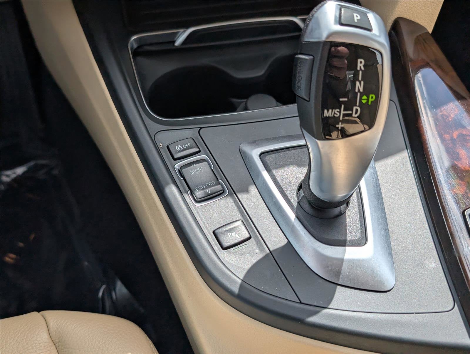 2017 BMW 3 Series 320i xDrive