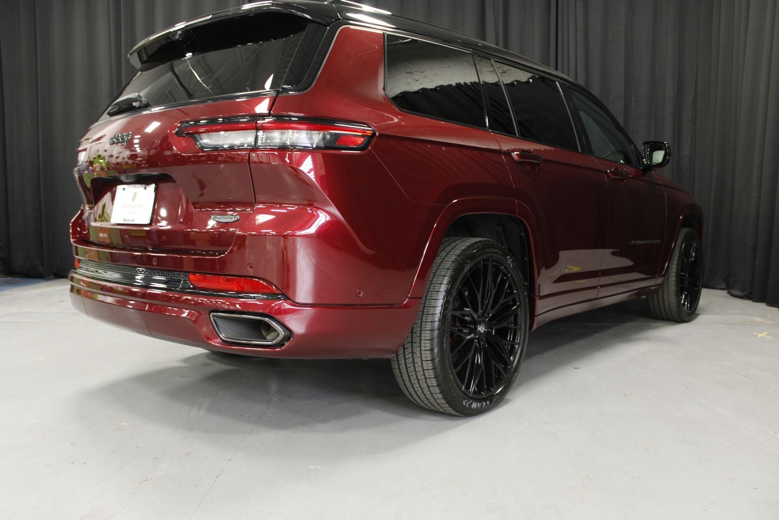 2025 Jeep Grand Cherokee L Summit