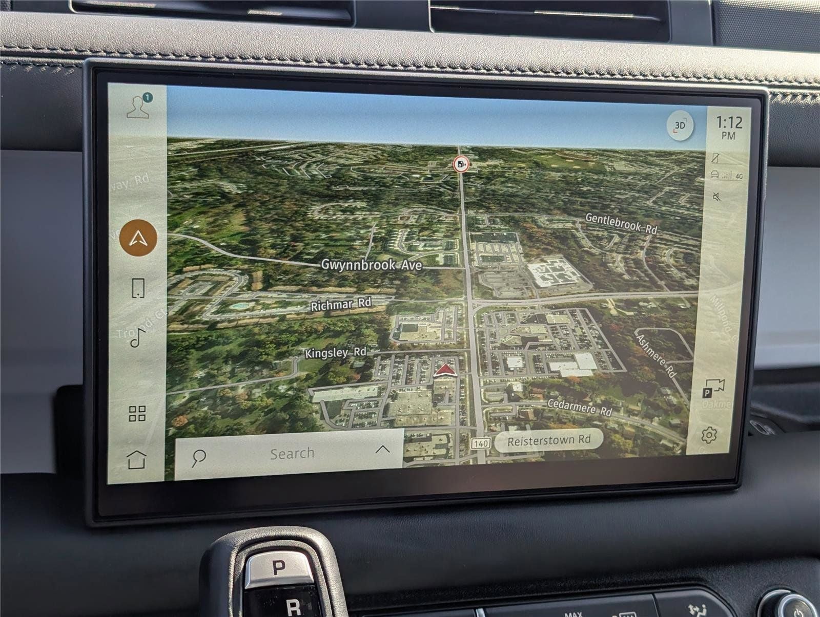 2025 Land Rover Defender 110 X-Dynamic SE