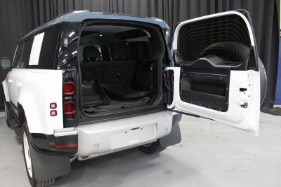 2025 Land Rover Defender 110 S