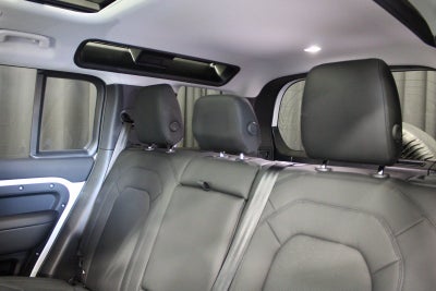 2025 Land Rover Defender 110 S