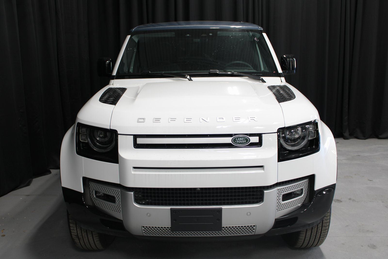 2025 Land Rover Defender 110 S