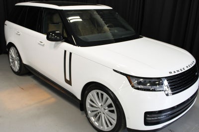 2025 Land Rover Range Rover SE