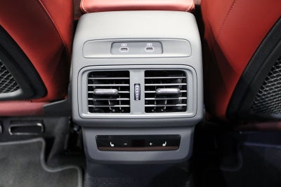 2025 Audi SQ5 3.0T Prestige quattro