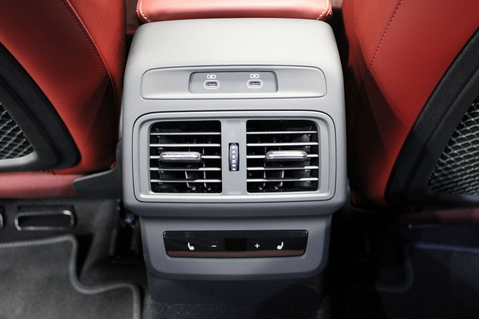 2025 Audi SQ5 3.0T Prestige quattro