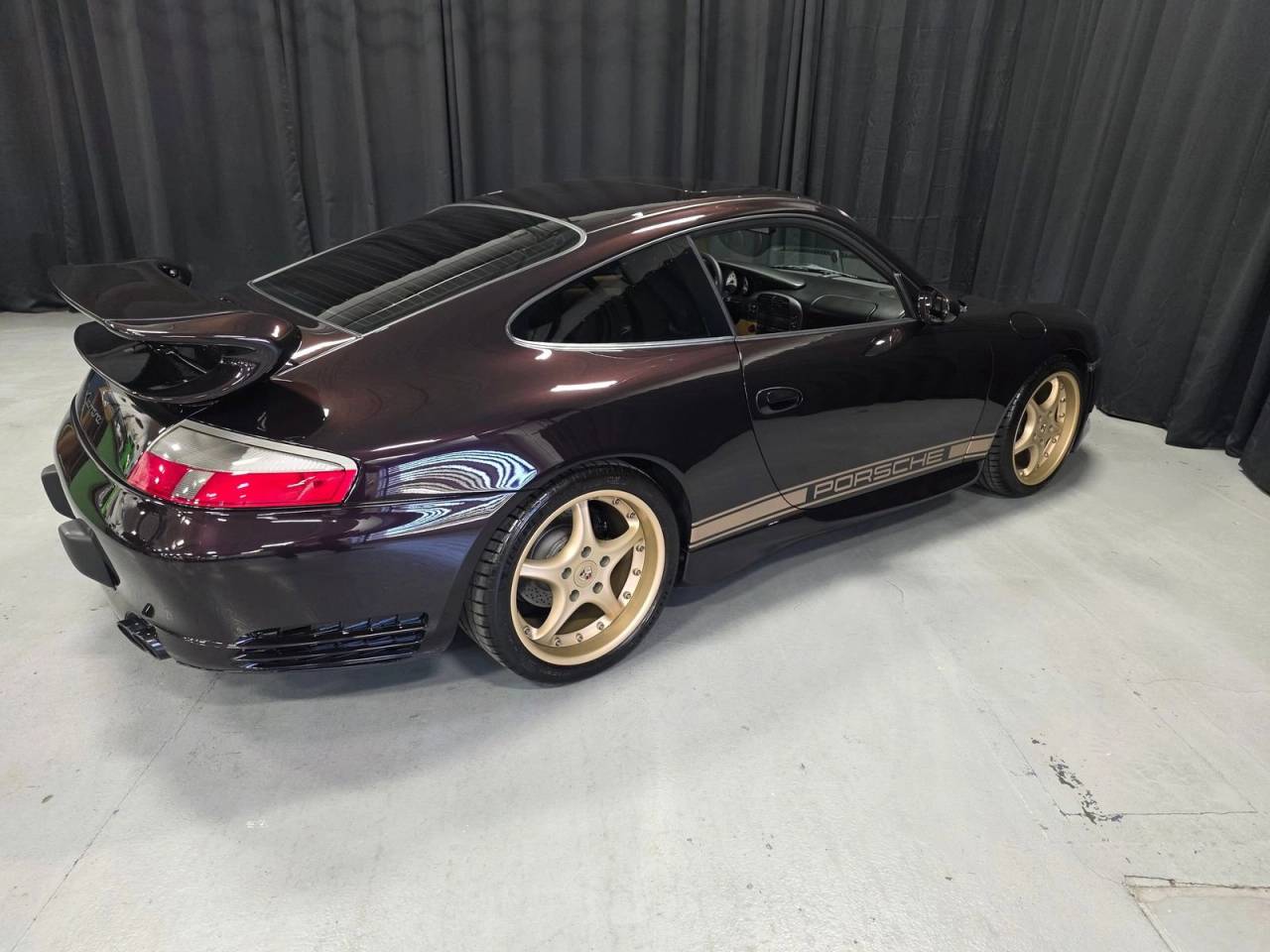 1999 Porsche 911 Carrera