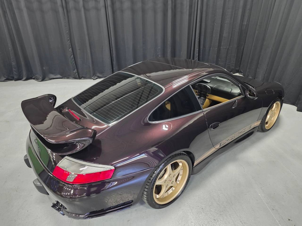 1999 Porsche 911 Carrera