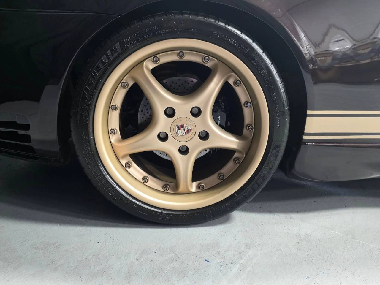 1999 Porsche 911 Carrera