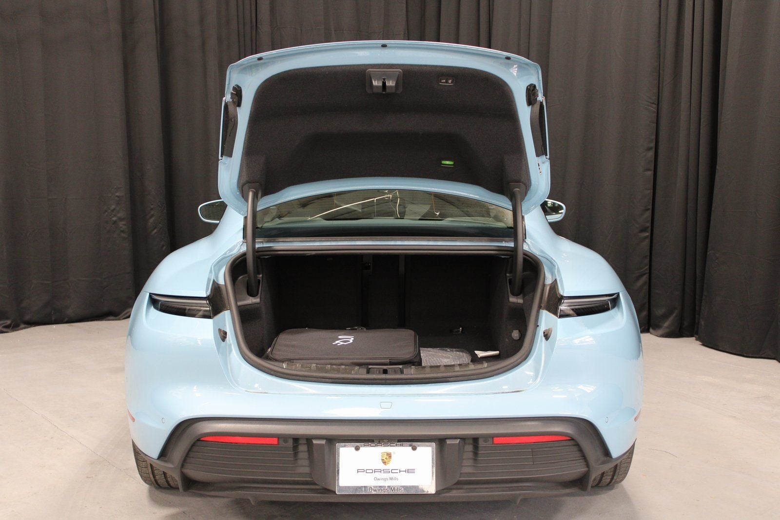 2025 Porsche Taycan Base