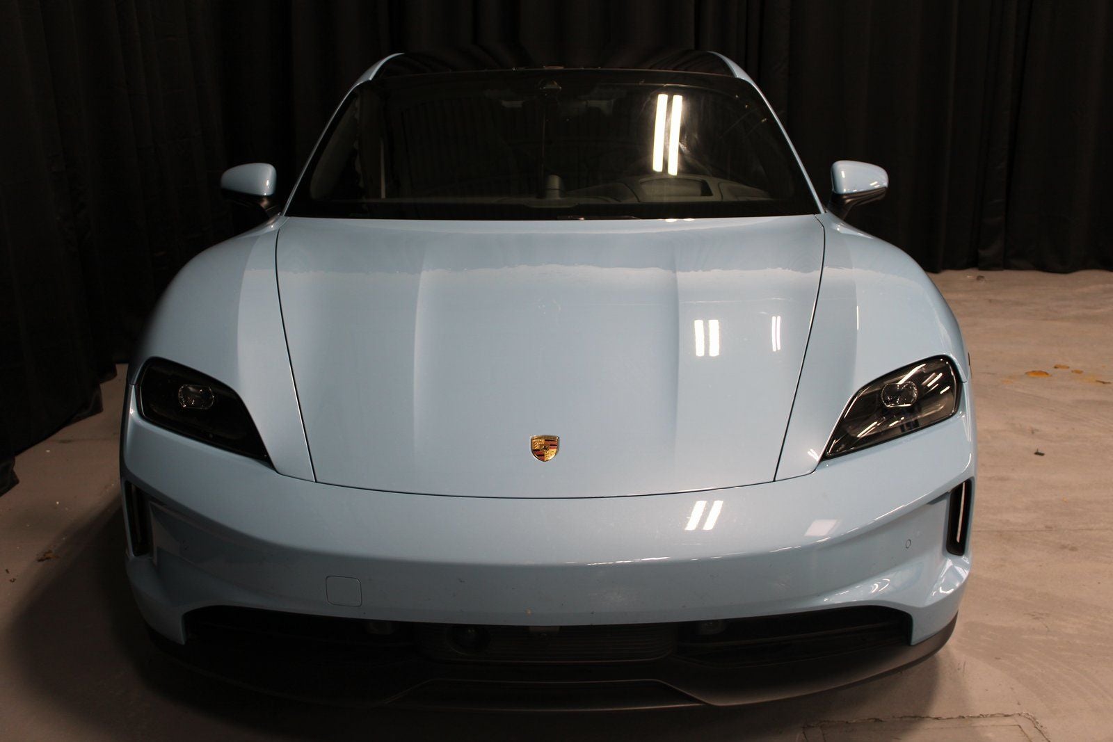 2025 Porsche Taycan Base