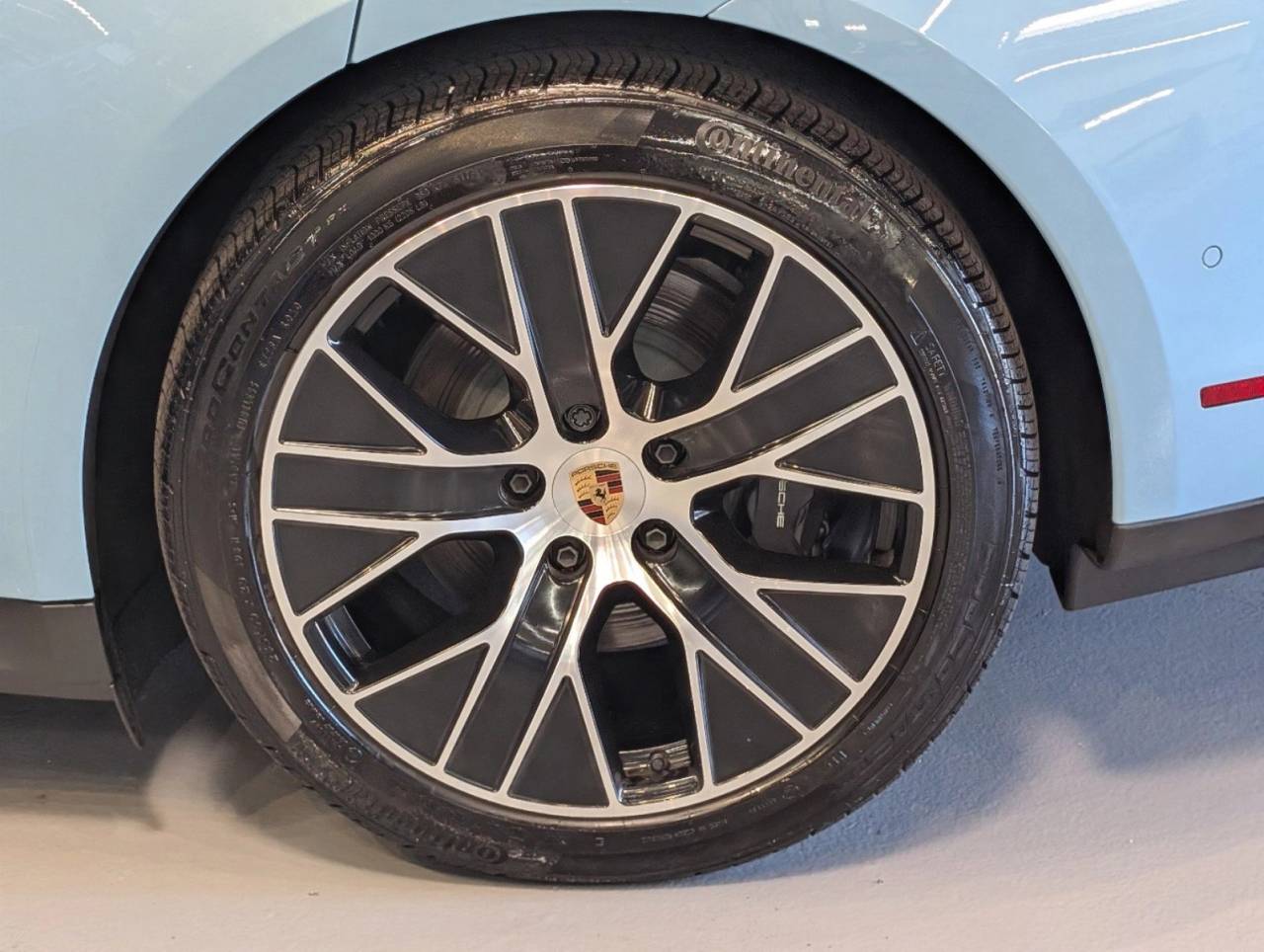 2025 Porsche Taycan Base