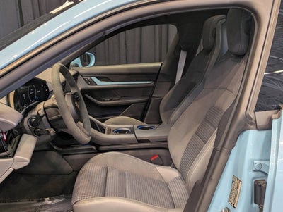 2025 Porsche Taycan Base