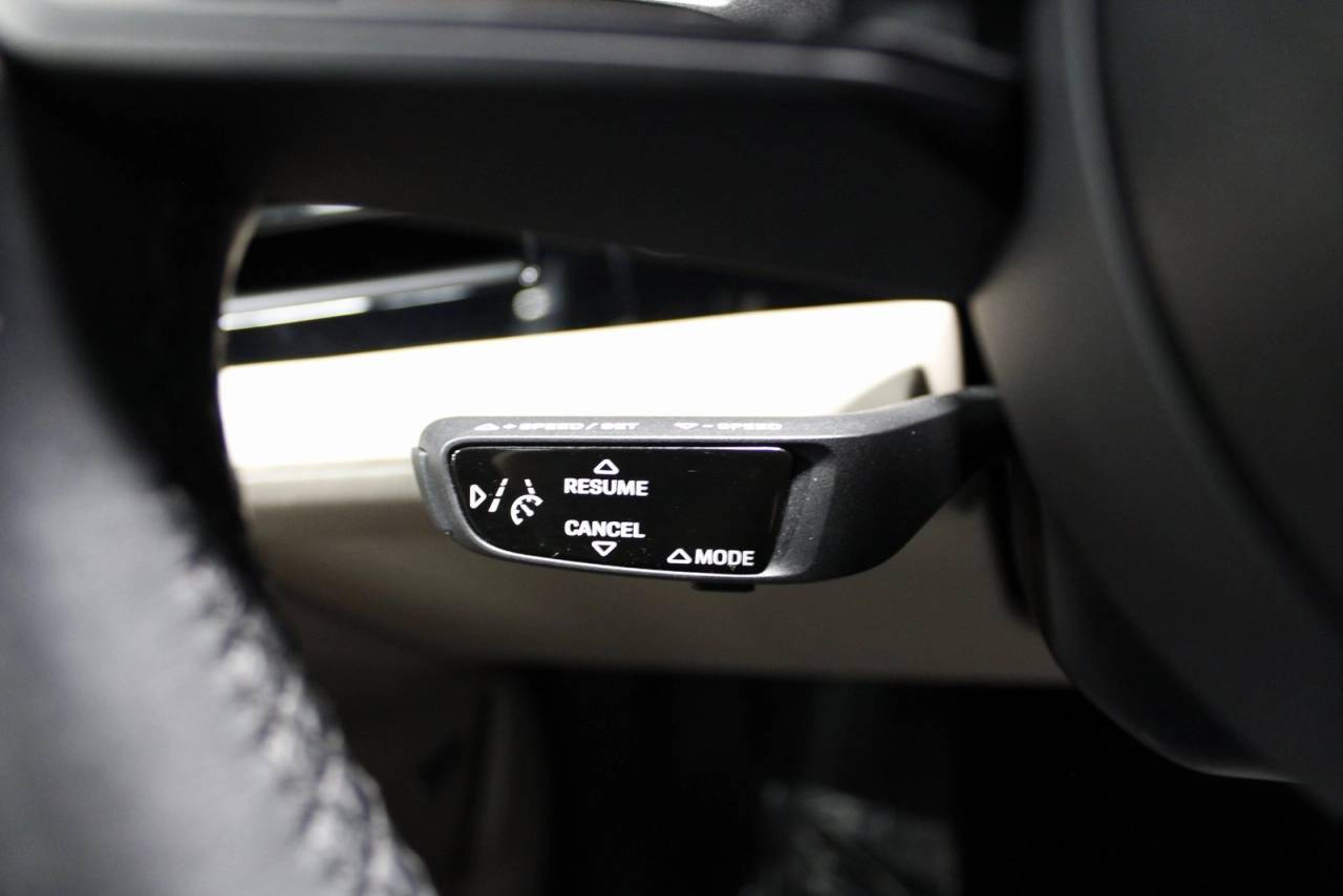 2021 Porsche Taycan Base