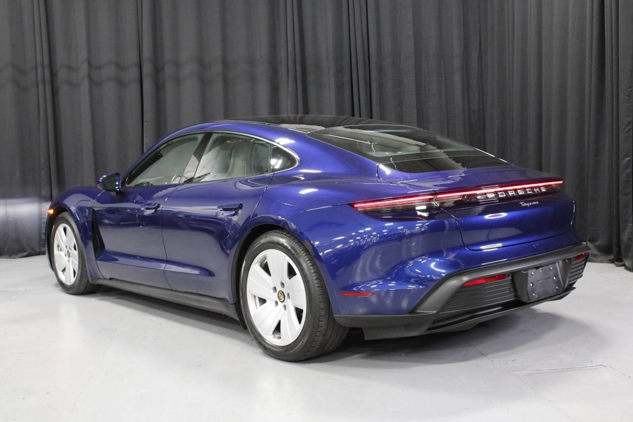 2021 Porsche Taycan Base