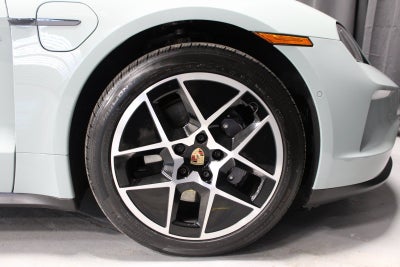 2025 Porsche Taycan Base