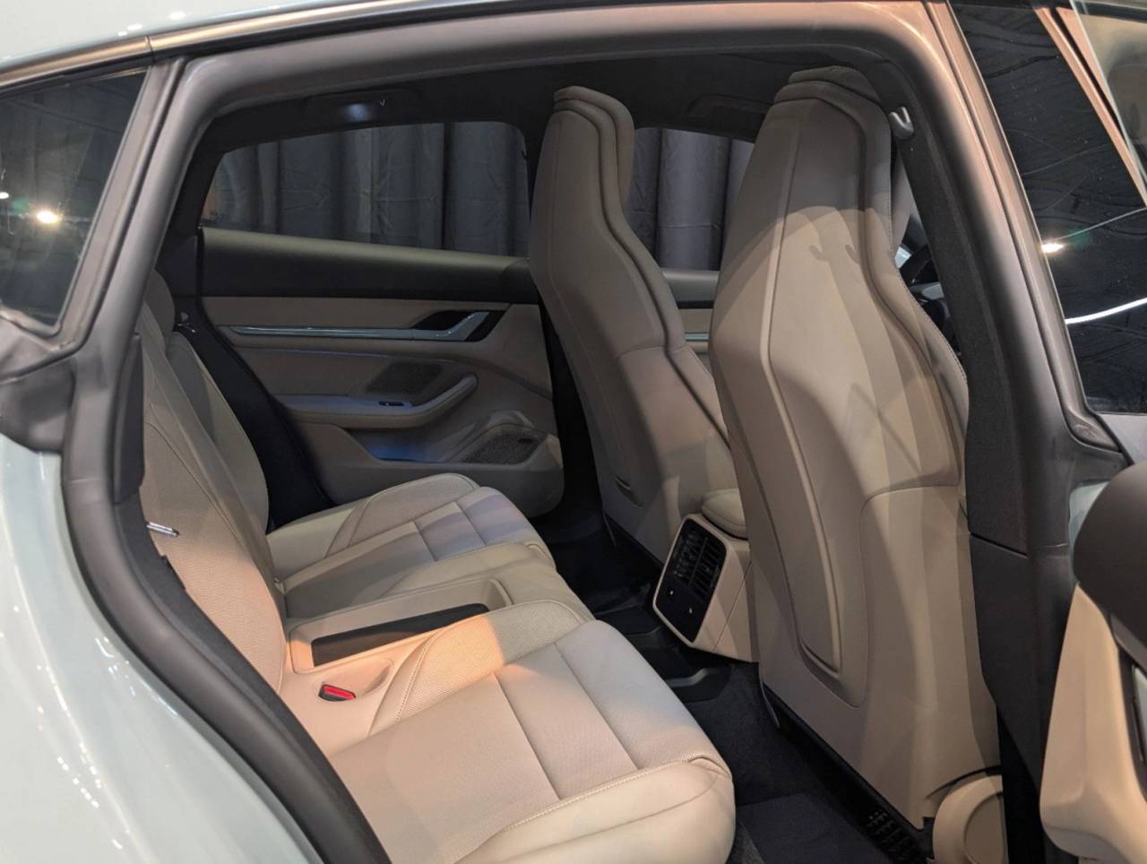 2025 Porsche Taycan Base