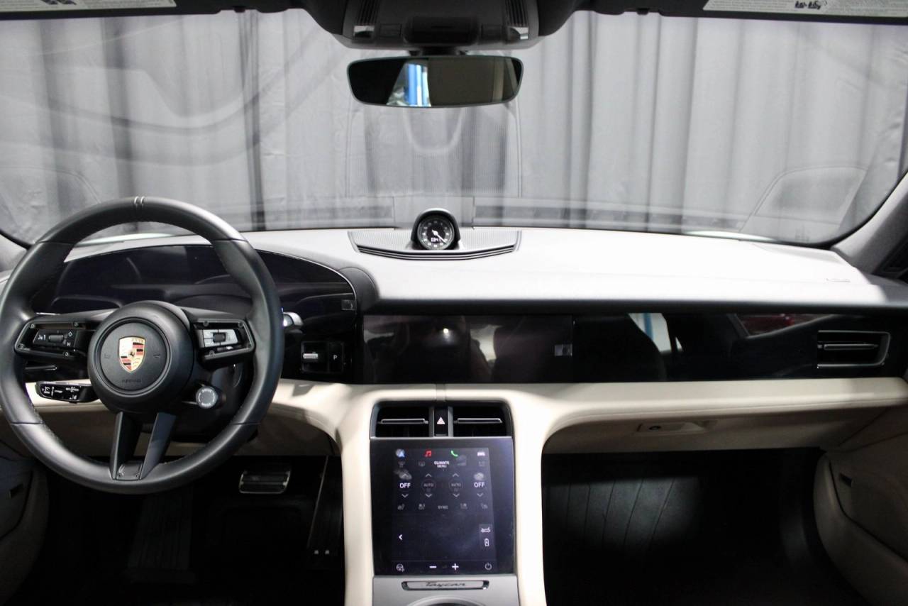 2025 Porsche Taycan Base