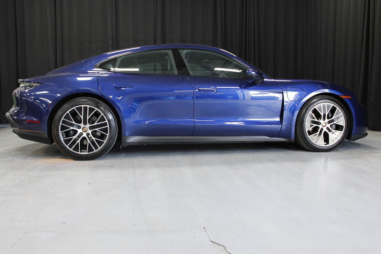 2021 Porsche Taycan Base