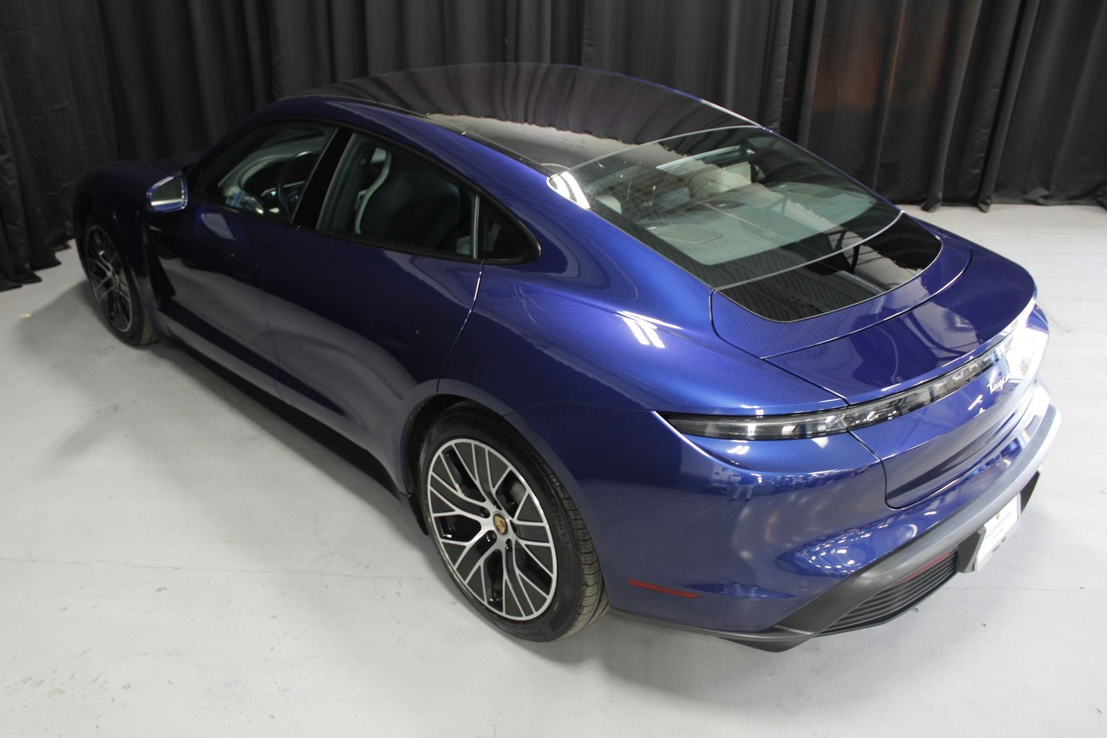 2021 Porsche Taycan Base