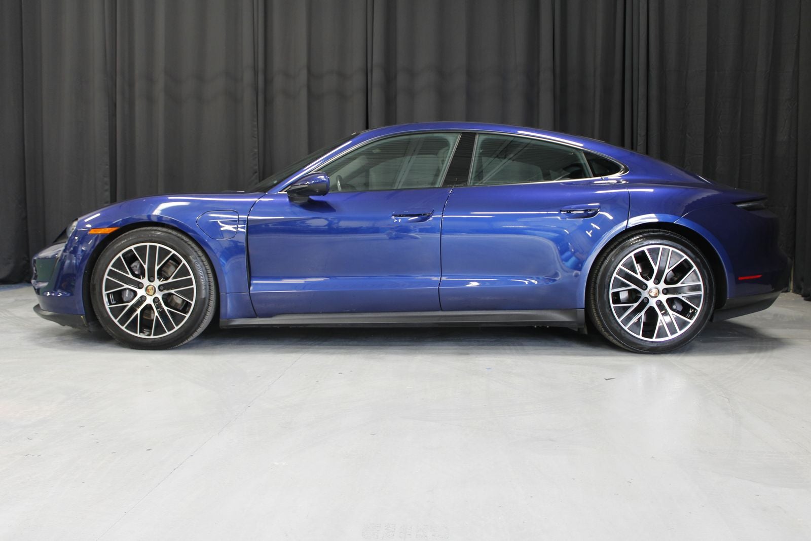 2021 Porsche Taycan Base