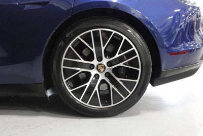 2021 Porsche Taycan Base