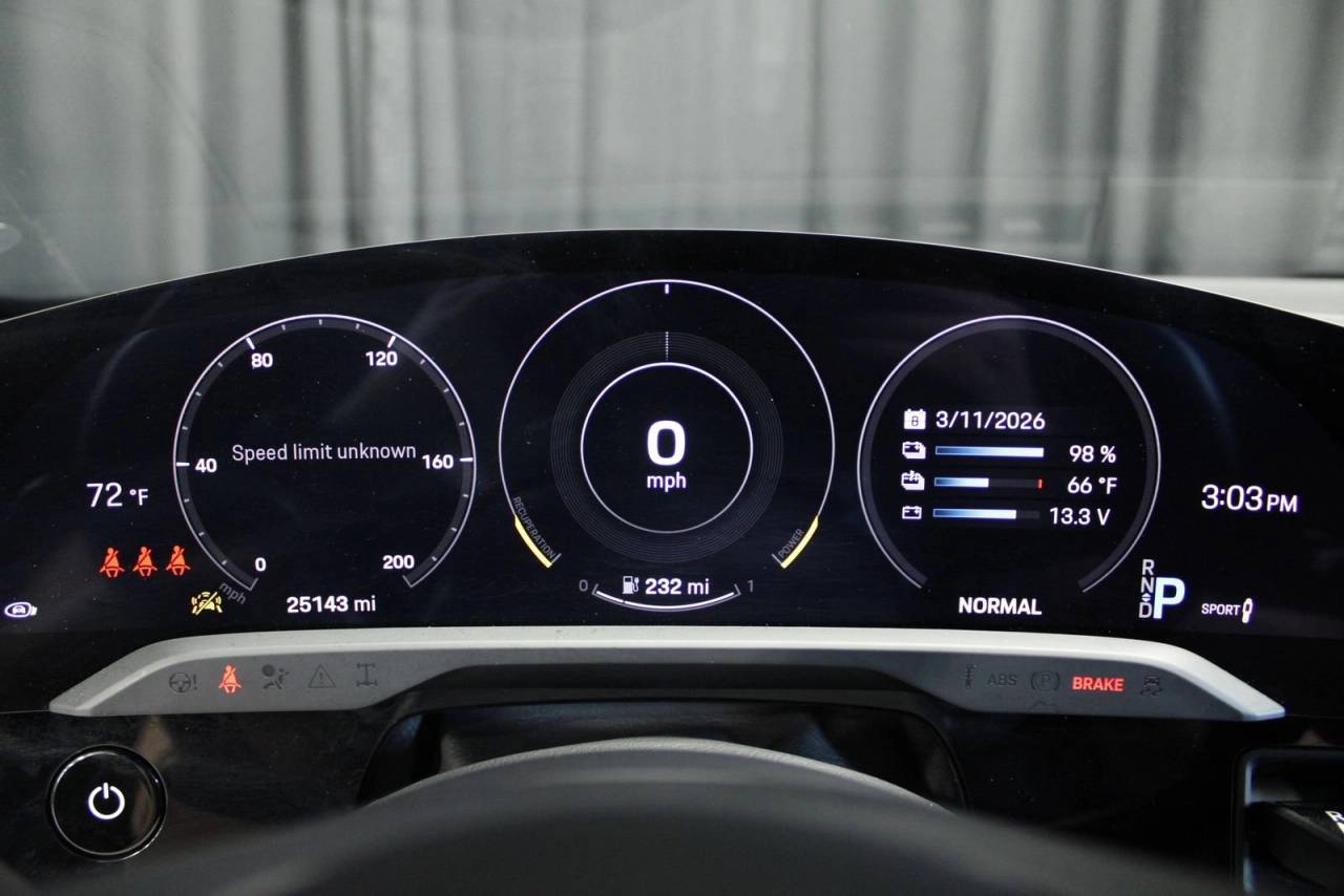 2021 Porsche Taycan Base