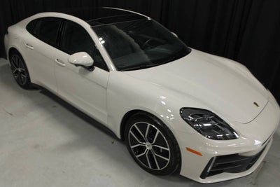 2025 Porsche Panamera 4