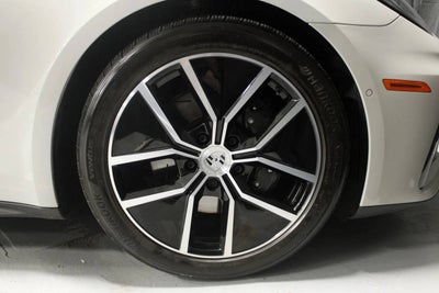 2025 Porsche Panamera 4