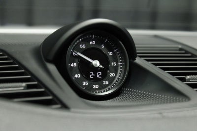 2025 Porsche Panamera 4