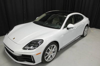 2025 Porsche Panamera 4