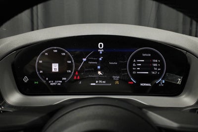 2025 Porsche Panamera 4