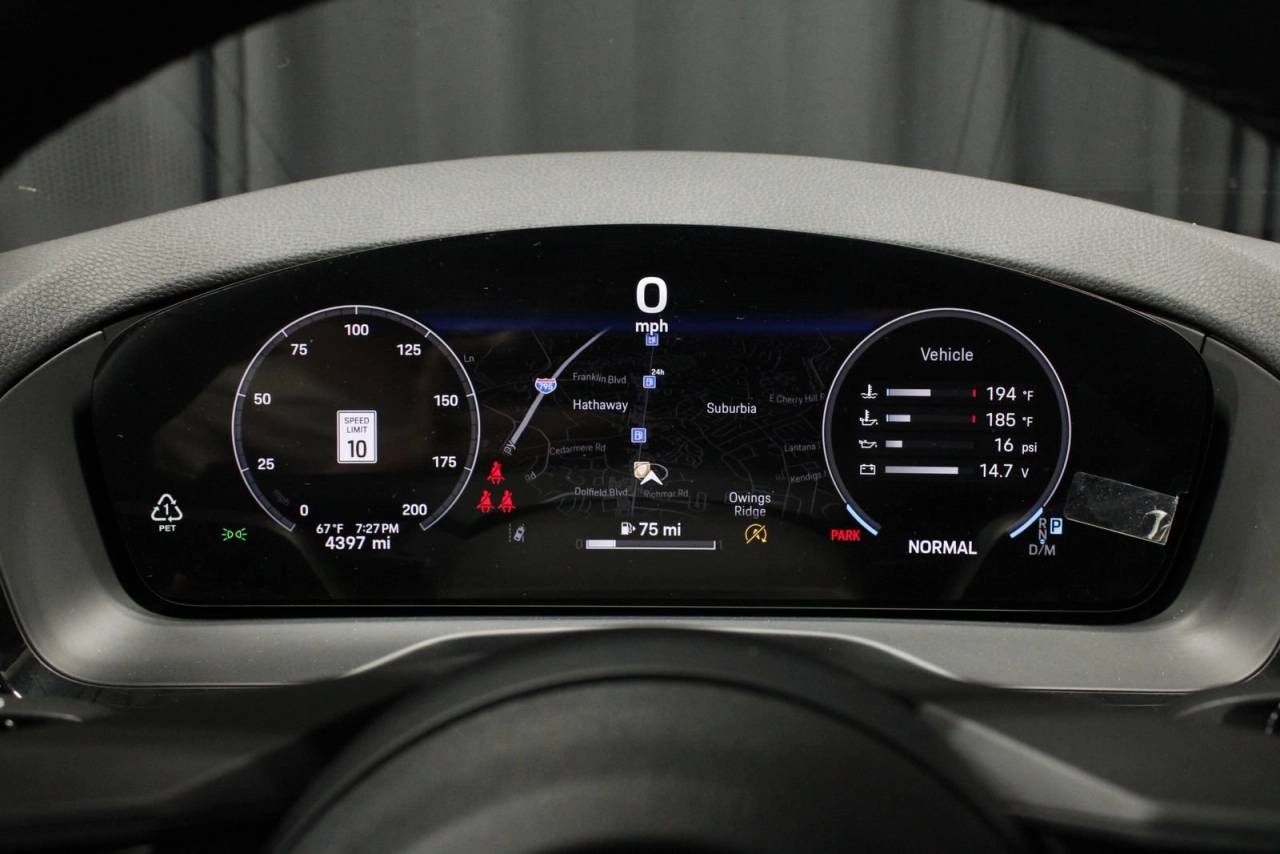 2025 Porsche Panamera 4