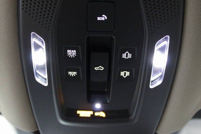 2025 Porsche Panamera 4