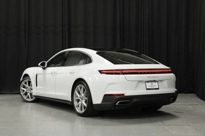 2025 Porsche Panamera 4