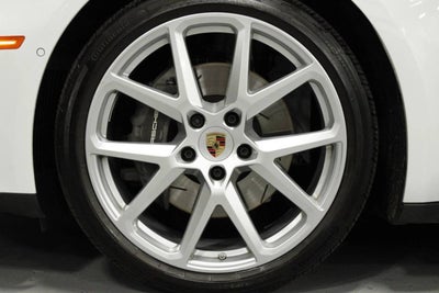 2025 Porsche Panamera 4