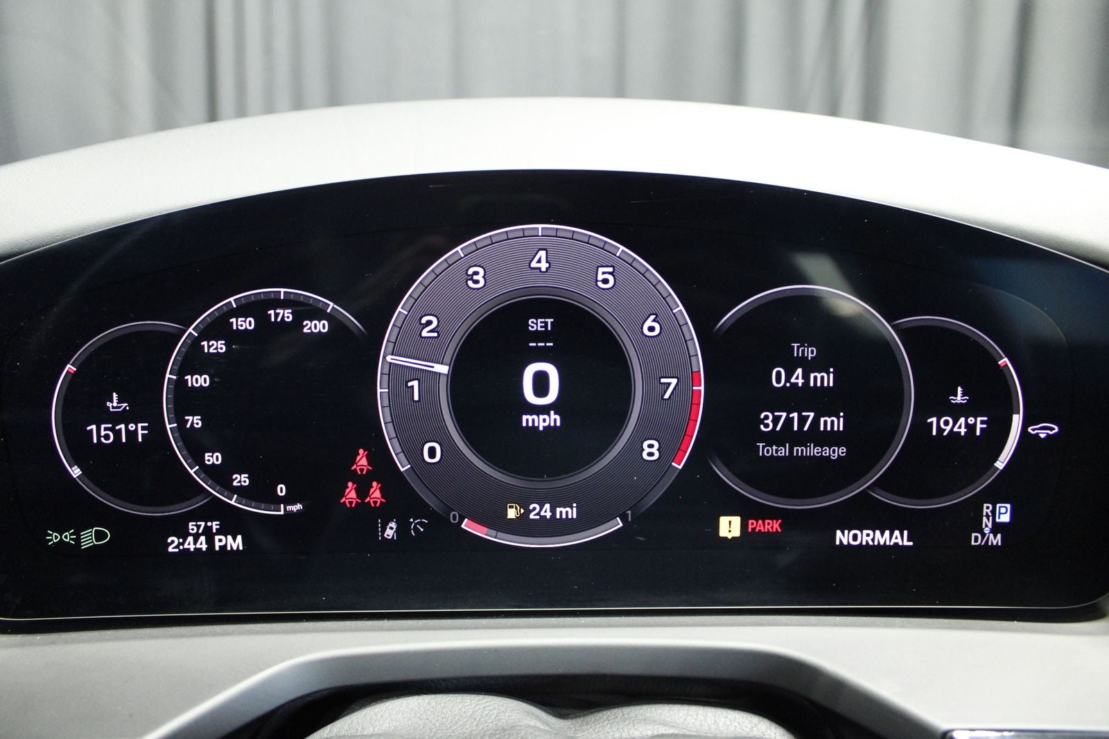 2025 Porsche Panamera 4