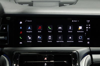 2025 Porsche Panamera 4