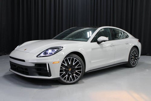 2025 Porsche Panamera 4