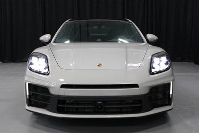 2025 Porsche Panamera 4