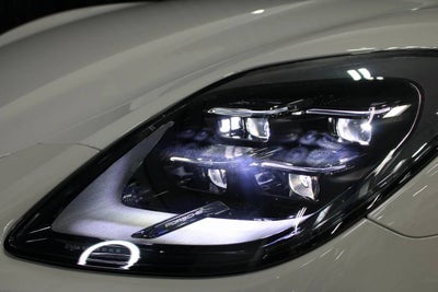 2025 Porsche Panamera 4