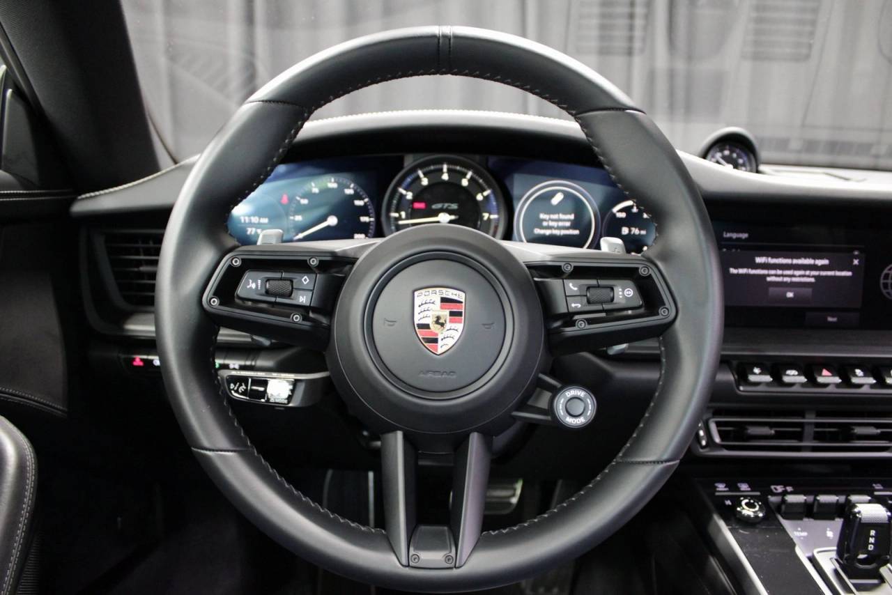 2024 Porsche 911 Carrera 4 GTS