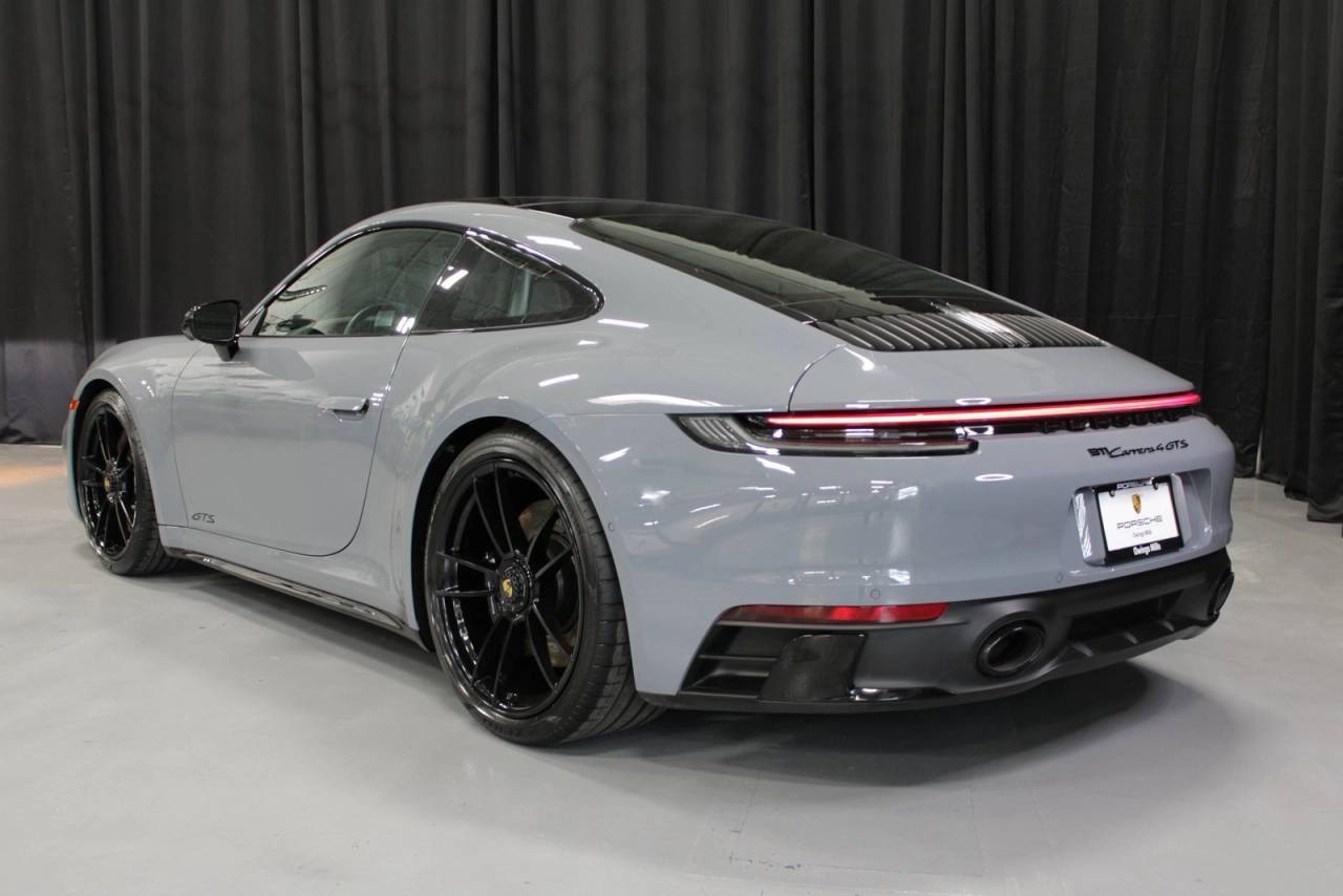 2024 Porsche 911 Carrera 4 GTS
