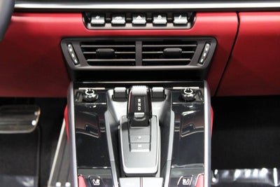 2026 Porsche 911 Carrera 4 GTS