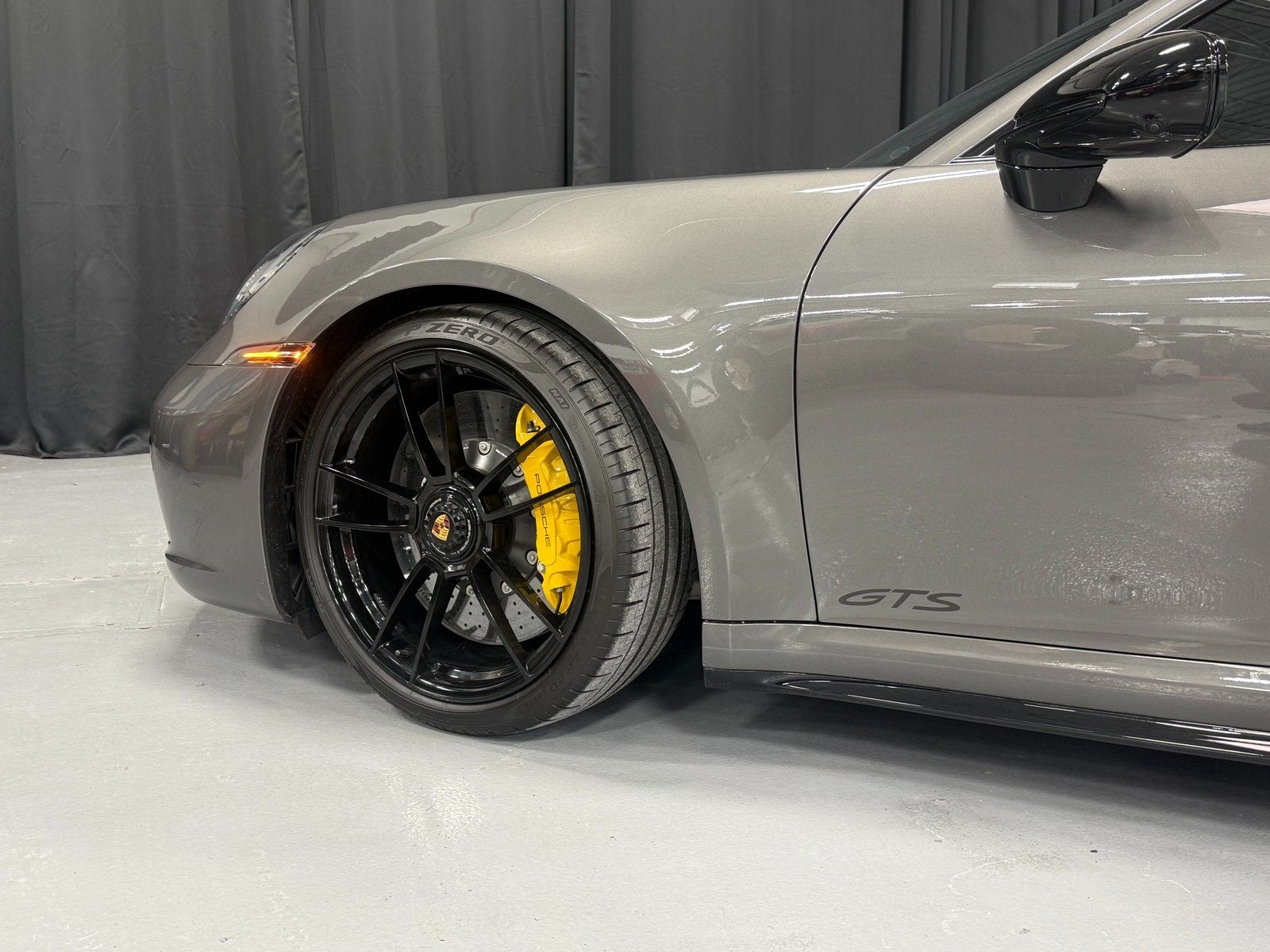 2023 Porsche 911 Carrera GTS