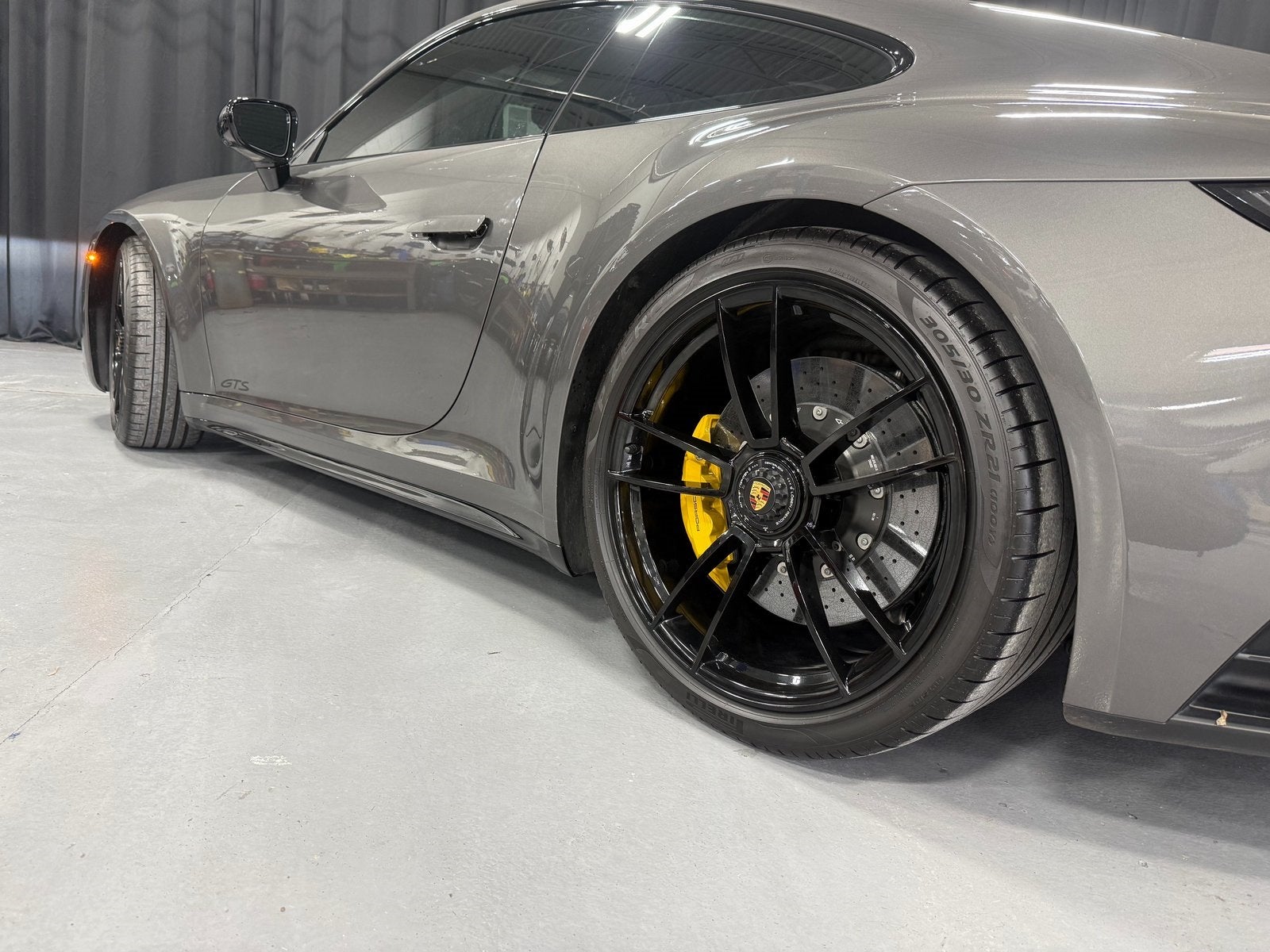 2023 Porsche 911 Carrera GTS